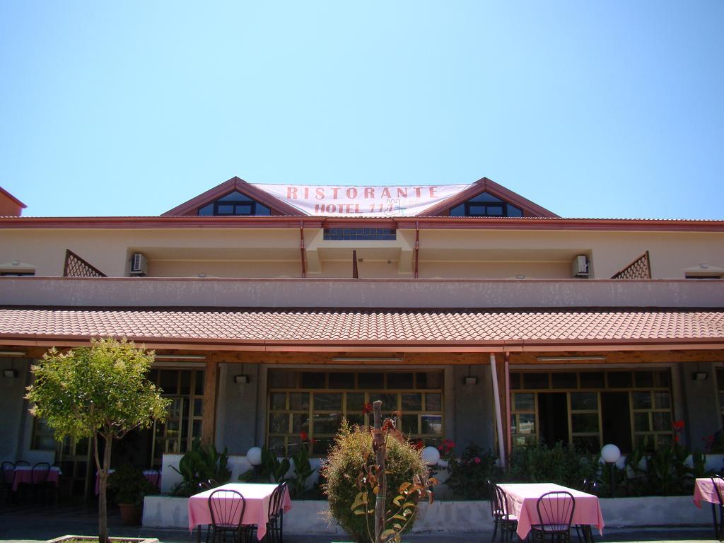 Hotel Ristorante111 Villapiana Kültér fotó