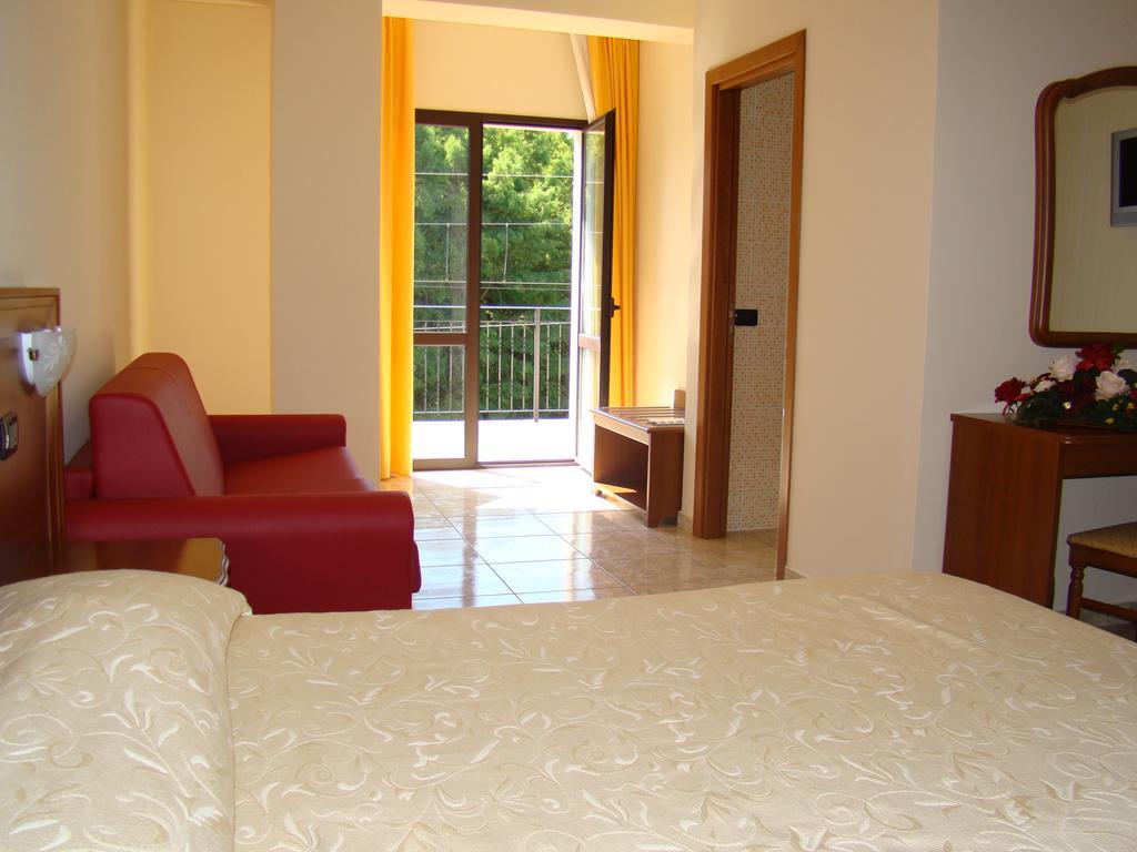 Hotel Ristorante111 Villapiana Szoba fotó